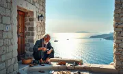santorini-island-life